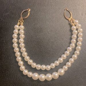 Vintage Double pearl strand sweater clip